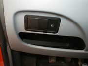 2010款 1.0L 手動(dòng) 限量版