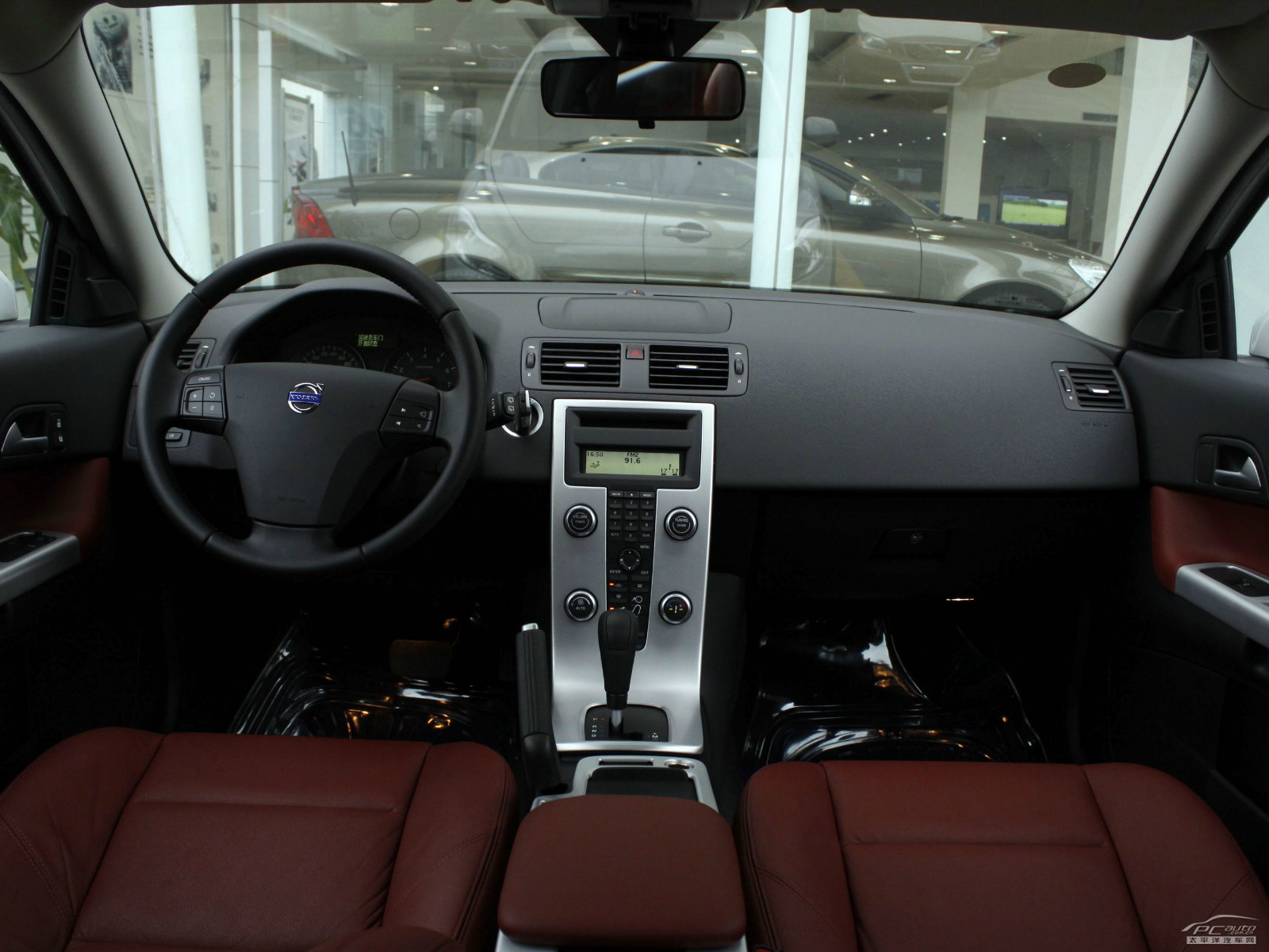 沃爾沃C30內(nèi)飾高清大圖