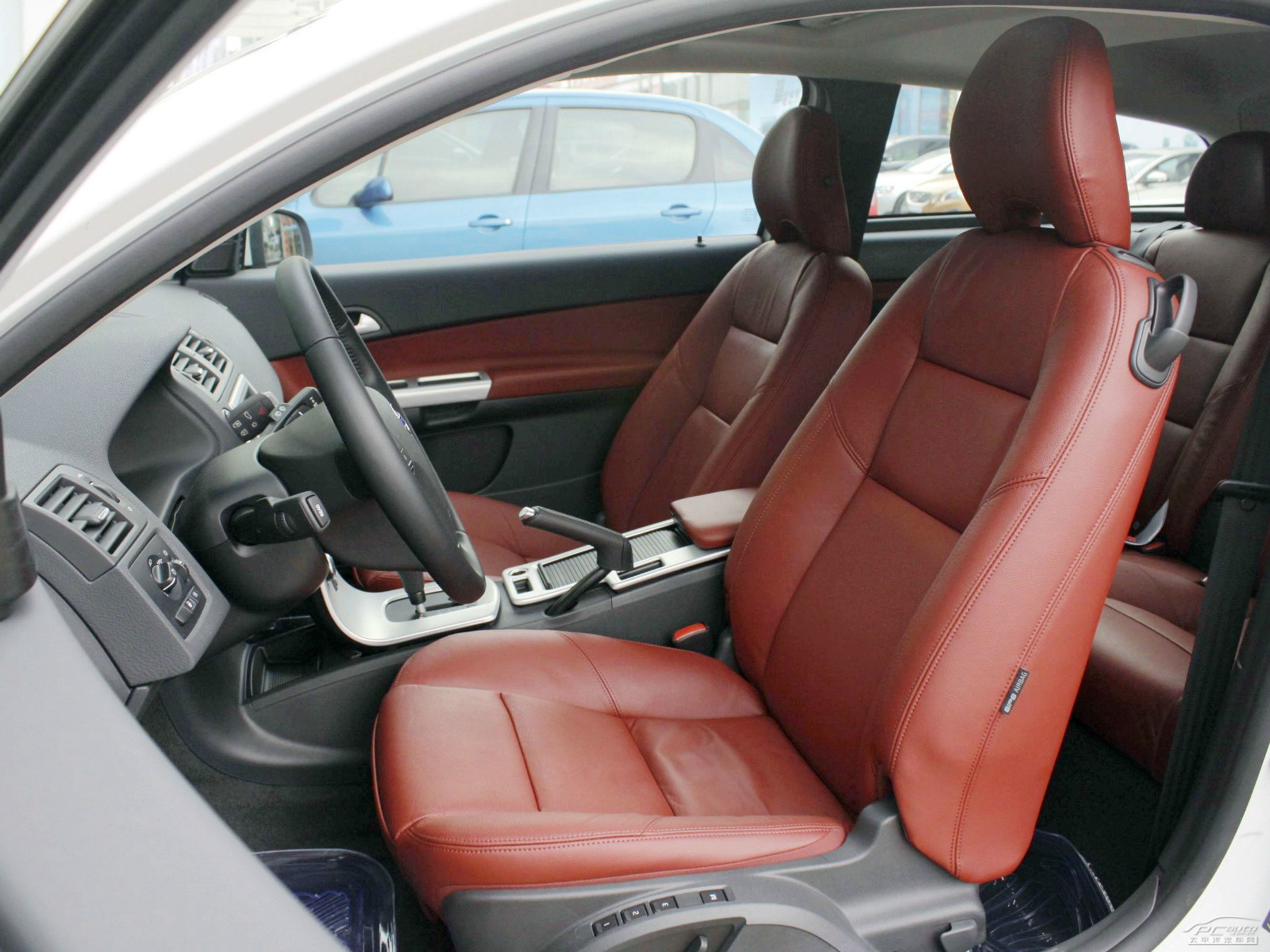 沃爾沃C30空間高清大圖