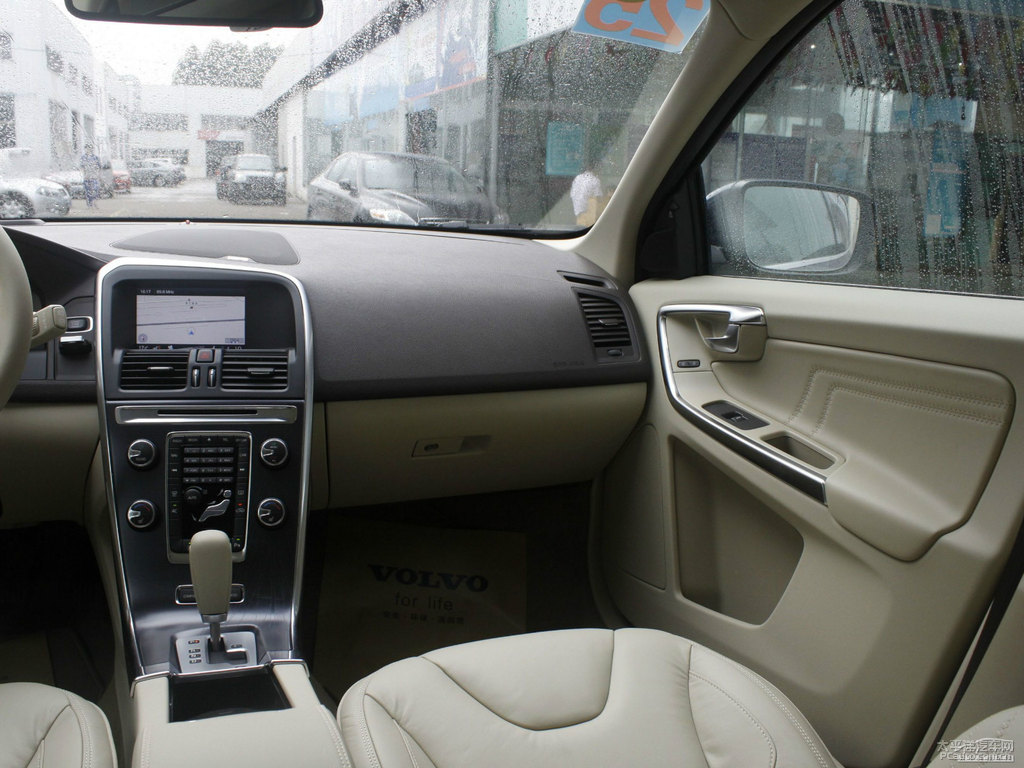 {֠XC60(M)(ni)DƬ