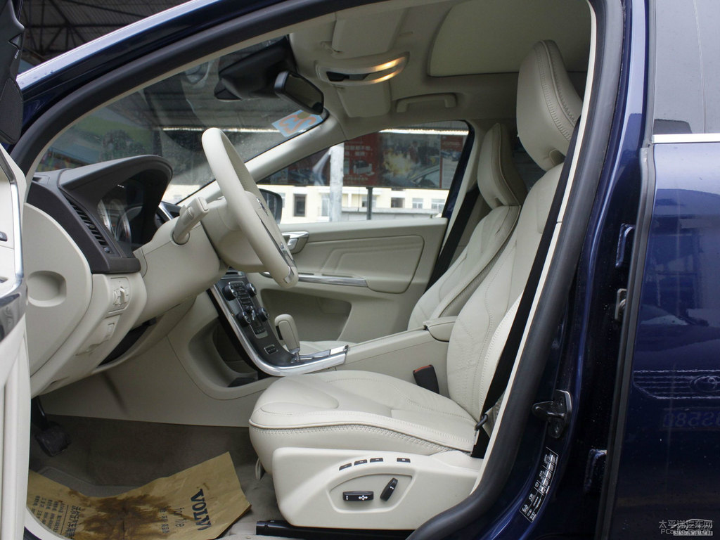 {֠XC60(M)gDƬ