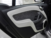2012款 1.0T 流光灰特別版 2012款 1.0T 流光灰特別版
