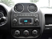 2012款 2.4L 豪華版 2012款 2.4L 豪華版