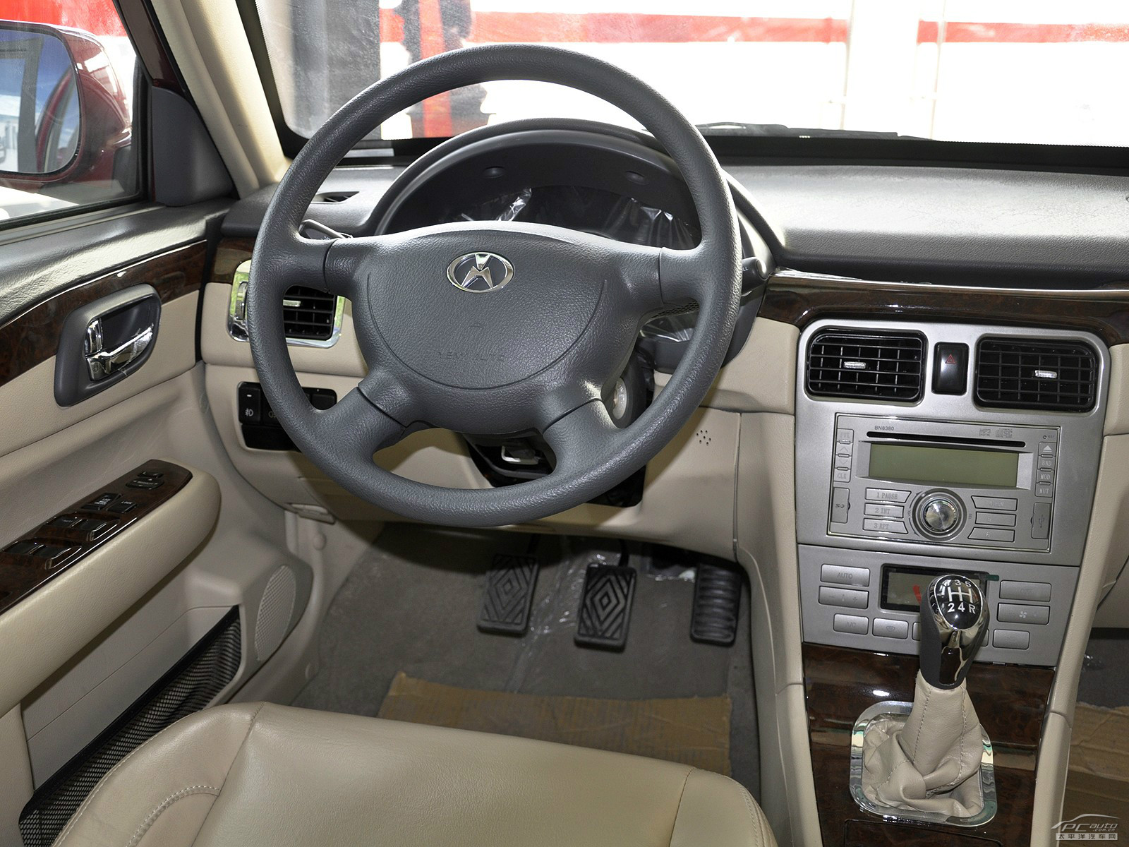 野馬F99內飾高清大圖