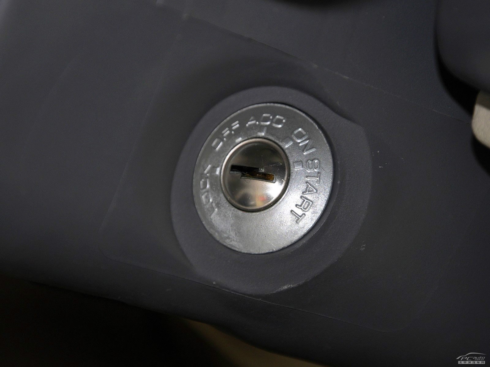 野馬F99內(nèi)飾高清大圖