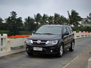 2012款 2.4L 兩驅(qū)豪華型 2012款 2.4L 兩驅(qū)豪華型