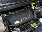 2012款 2.4L 兩驅(qū)豪華型 2012款 2.4L 兩驅(qū)豪華型