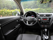 2012款 兩廂 1.6L 自動(dòng)Premium 2012款 兩廂 1.6L 自動(dòng)Premium