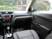 2012款 兩廂 1.6L 自動(dòng)Premium 2012款 兩廂 1.6L 自動(dòng)Premium