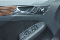 一汽-大眾全新2012款速騰上市現(xiàn)場報道照片