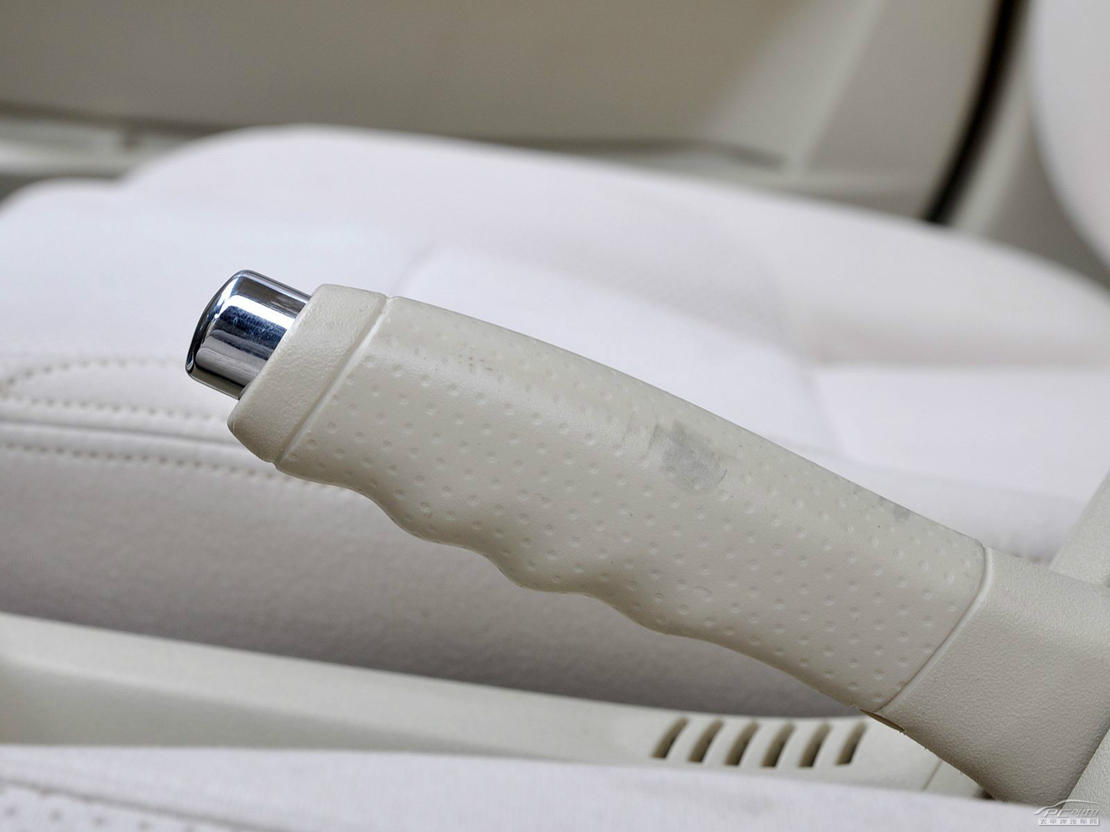 駿捷FSV內(nèi)飾高清大圖