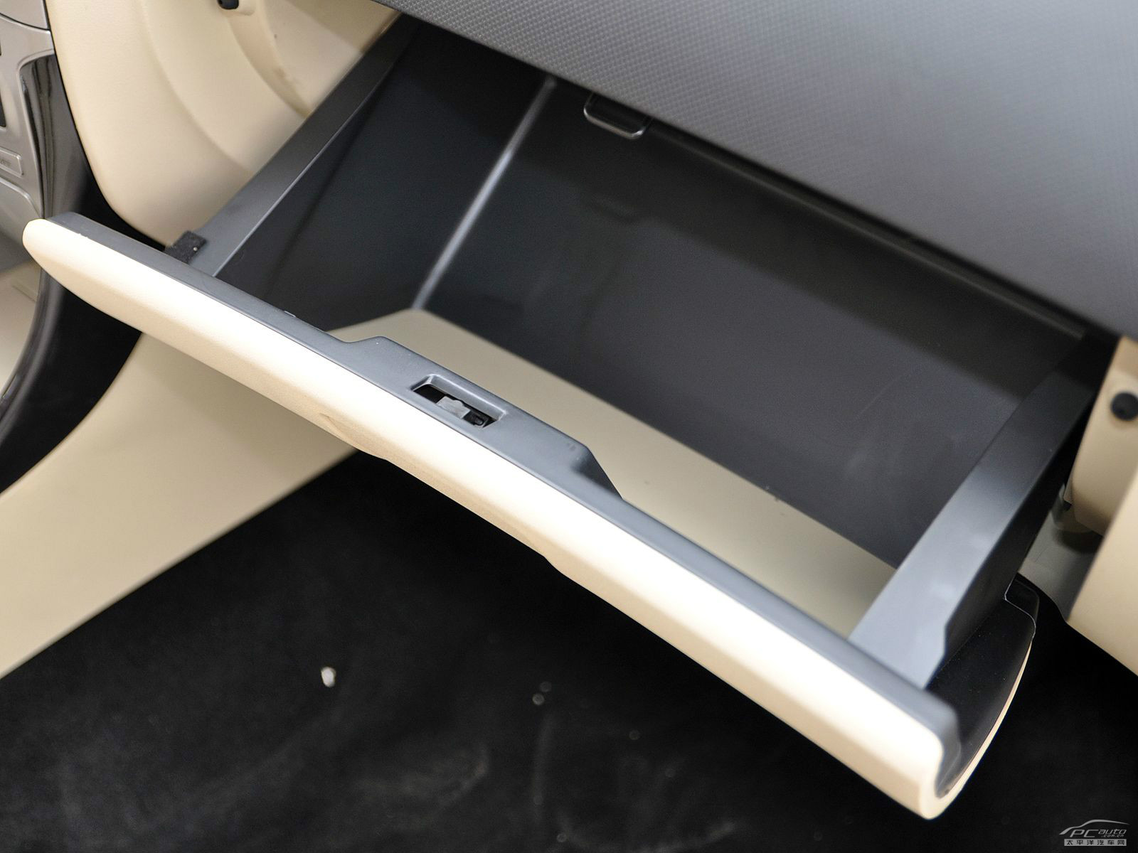 駿捷FSV空間高清大圖