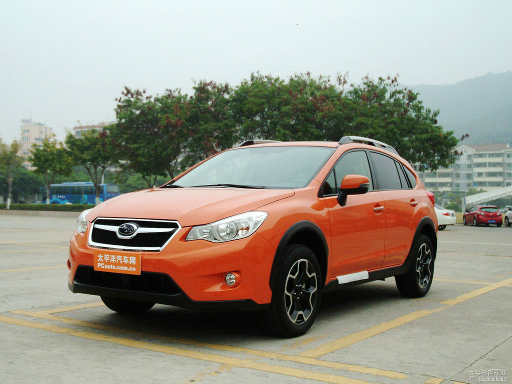 躍動(dòng)珠光橙斯巴魯XV整車外觀外觀圖片