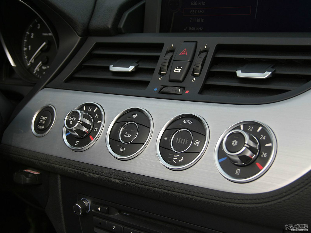 ѩɽ׌RZ4п؃(ni)DƬ