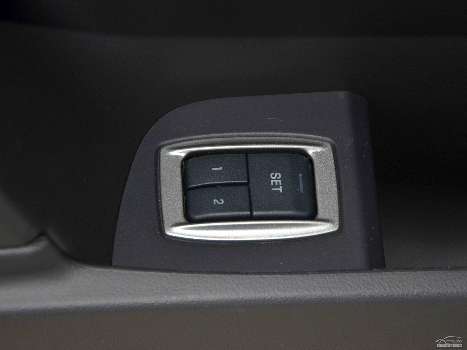 捷豹XF(進口)內飾高清大圖