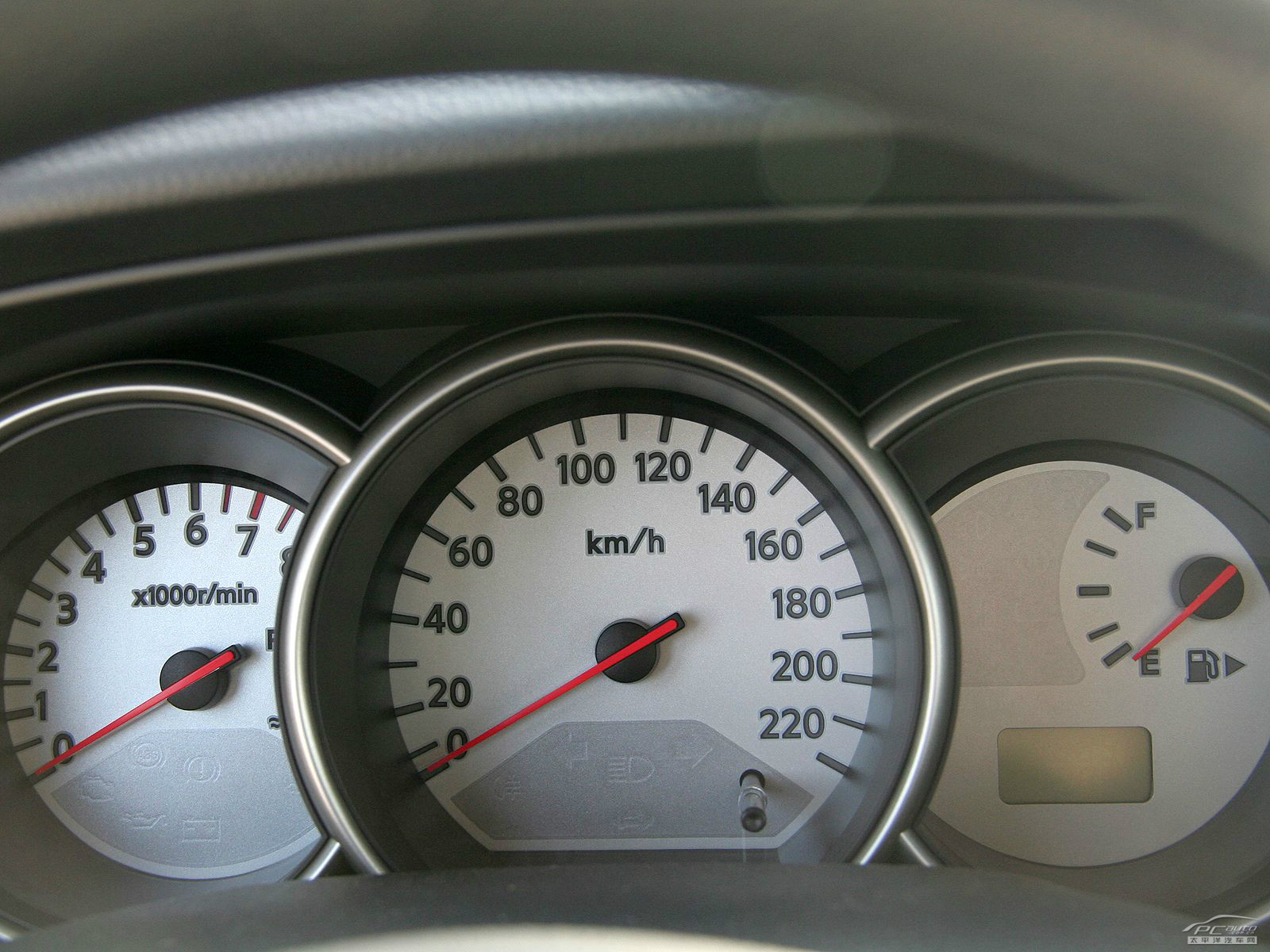 驪威內飾高清大圖