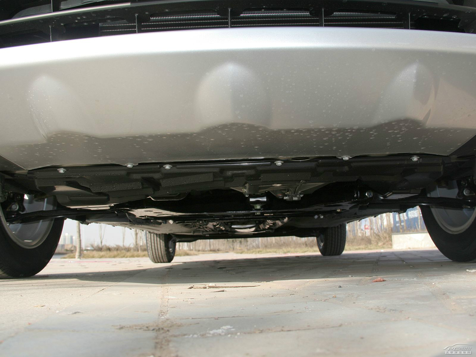 驪威細(xì)節(jié)高清大圖