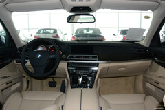 寶馬高效混合動(dòng)力7系