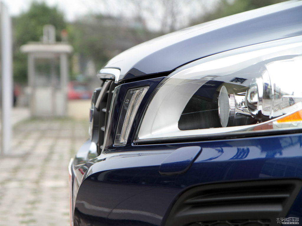 {֠XC60(M)^DƬ