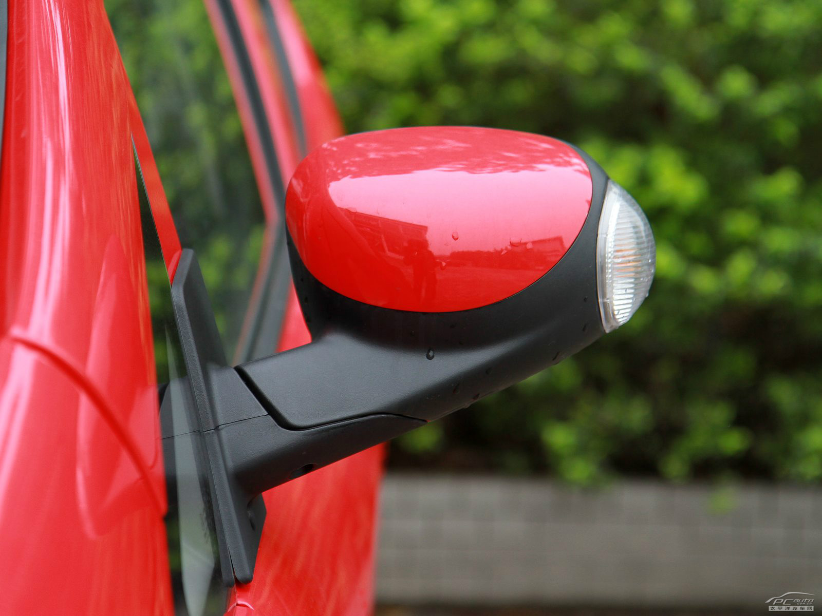 奔奔Mini外觀高清大圖