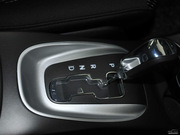 2012款 2.4L 兩驅(qū)舒適型 2012款 2.4L 兩驅(qū)舒適型