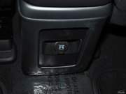 2012款 2.4L 兩驅(qū)舒適型 2012款 2.4L 兩驅(qū)舒適型