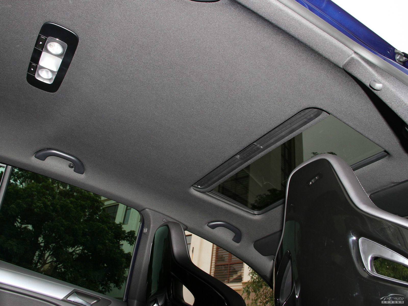 高爾夫(進(jìn)口)內(nèi)飾高清大圖