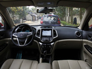 2012款 1.6L MT 尊貴型 國IV 2012款 1.6L MT 尊貴型 國IV
