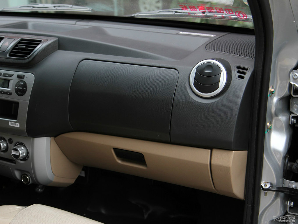 yɫ|L(fng)СV29п؃(ni)DƬ