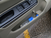 2012款 1.6L 自動(dòng)尊貴版  2012款 1.6L 自動(dòng)尊貴版