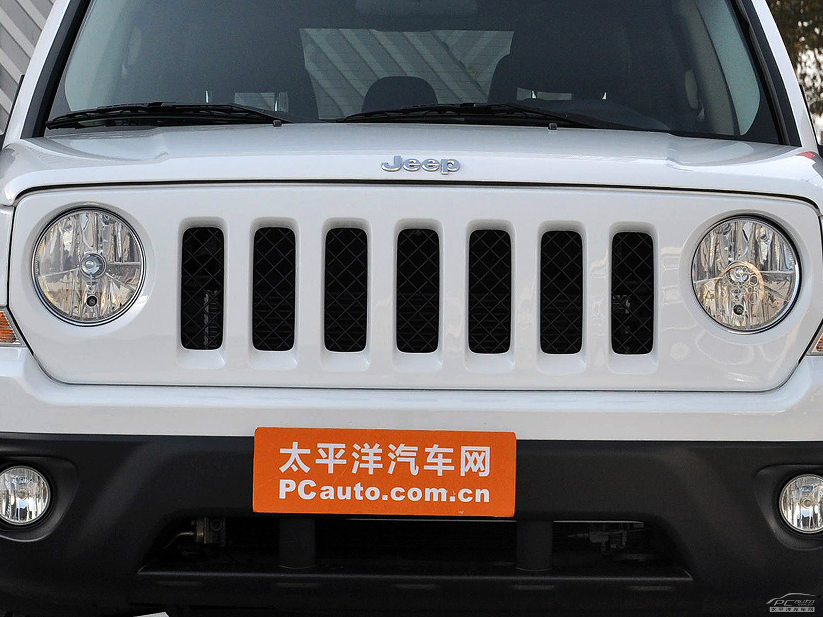 自由客外觀高清大圖