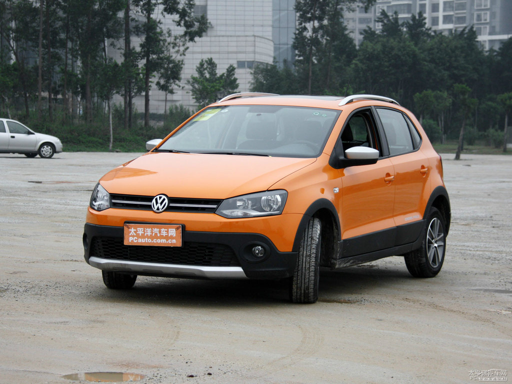 炫晶橙大眾Polo整車外觀外觀圖片