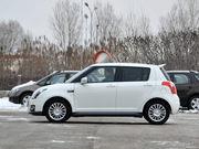 2012款 1.3L 手動超值版 2012款 1.3L 手動超值版