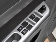 2012款 1.3L 手動超值版 2012款 1.3L 手動超值版