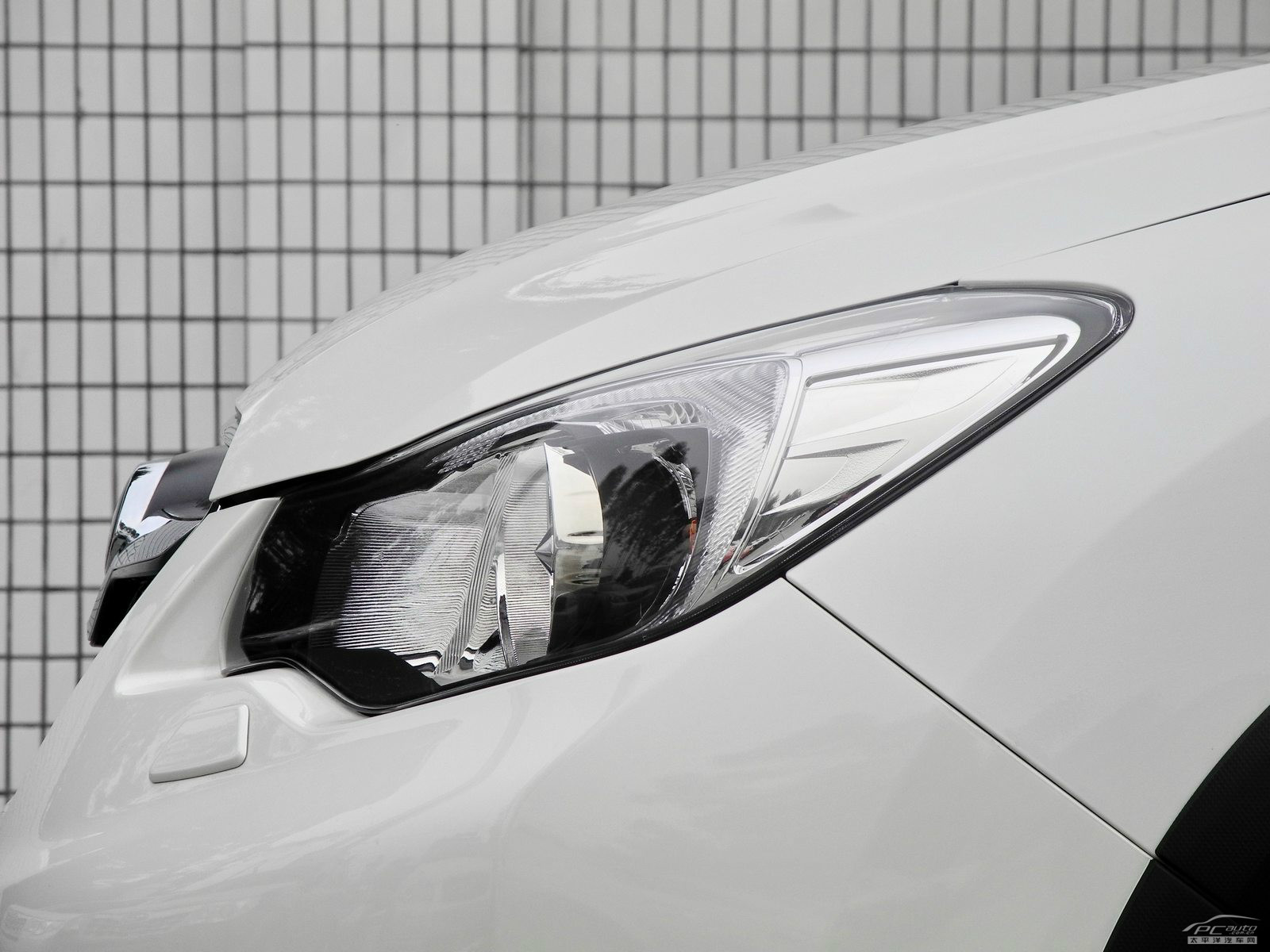 斯巴魯XV外觀高清大圖