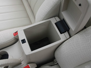 2012款 三廂 1.6L 手動(dòng)旗艦版 2012款 三廂 1.6L 手動(dòng)旗艦版