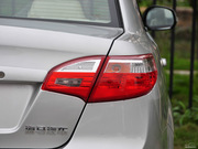 2012款 三廂 1.6L 手動旗艦版