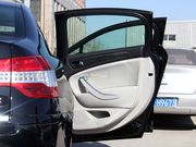 2012款 2.0L 自動(dòng)尊享型 2012款 2.0L 自動(dòng)尊享型