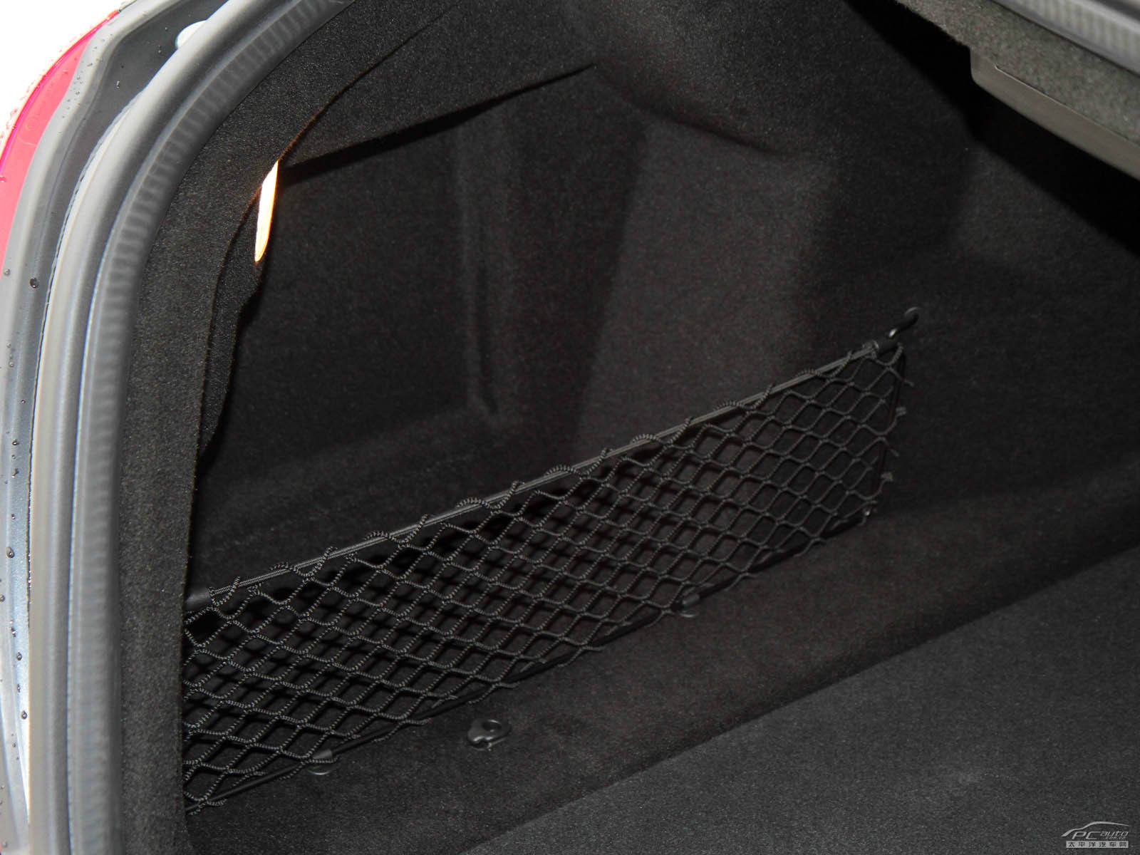 奔馳S級空間高清大圖