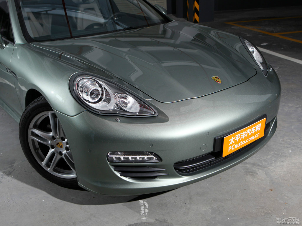 GˮPanamera^DƬ