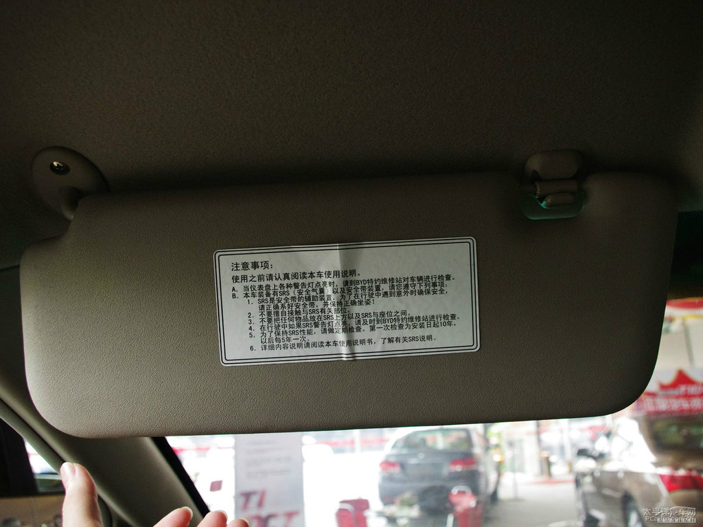 yɫȁM6(ni)DƬ