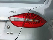 2012款 1.8L MT 商務(wù)豪華型 2012款 1.8L MT 商務(wù)豪華型