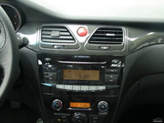 2012款 1.8L MT 商務(wù)豪華型 2012款 1.8L MT 商務(wù)豪華型