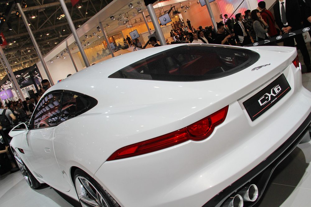 捷豹C-X16車展高清大圖