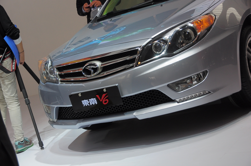 V6菱仕車展高清大圖