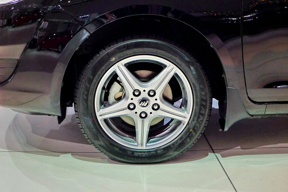 力帆720車展高清大圖