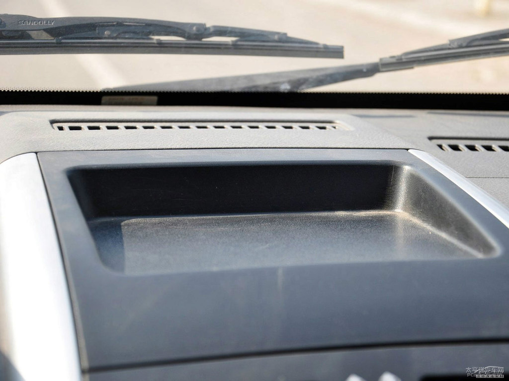 {(ln)ɫԵσ(ni)DƬ