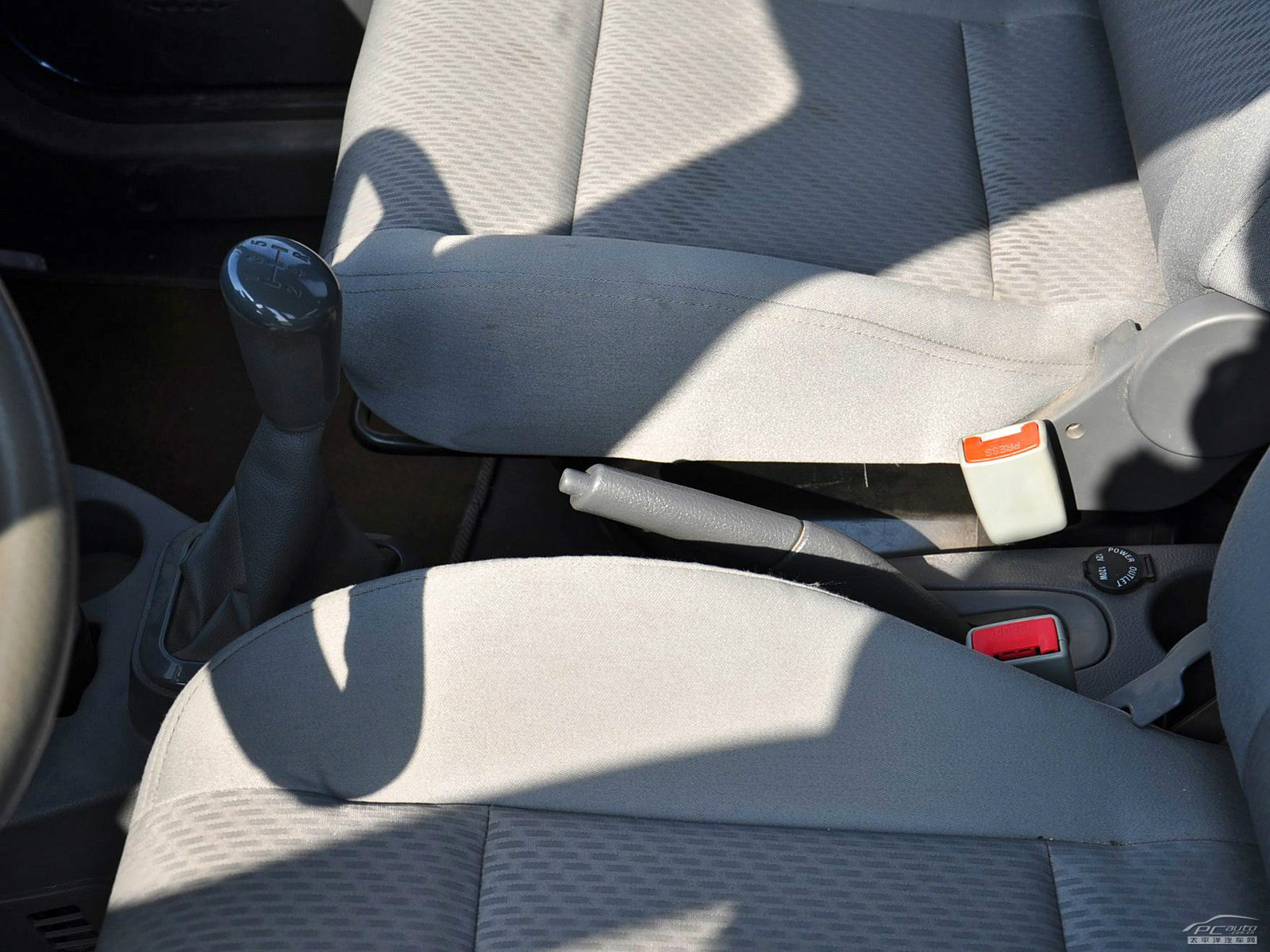 迷迪內(nèi)飾高清大圖