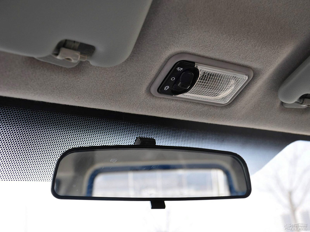 {(ln)ɫԵσ(ni)DƬ