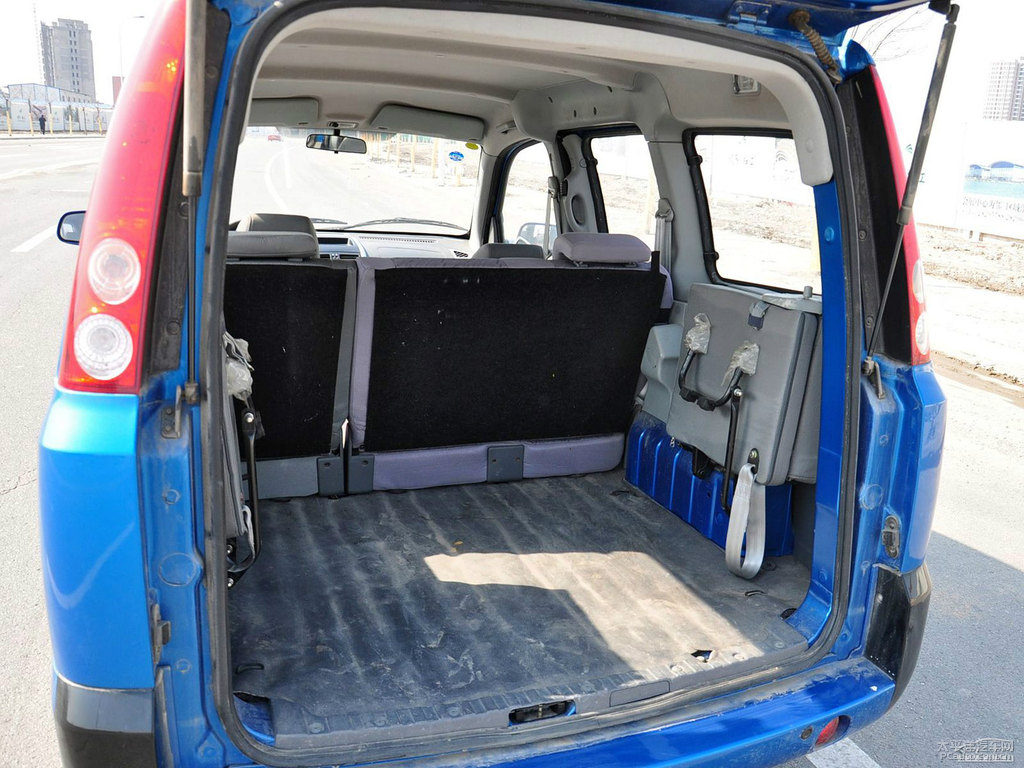 {(ln)ɫԵσ(ni)DƬ